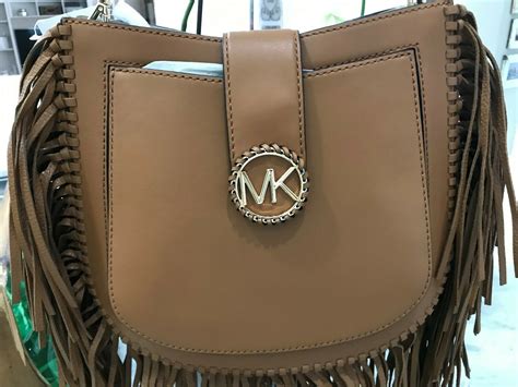 michael kors lillie medium fringed hobo messenger shoulder bag|Michael Kors hobo.